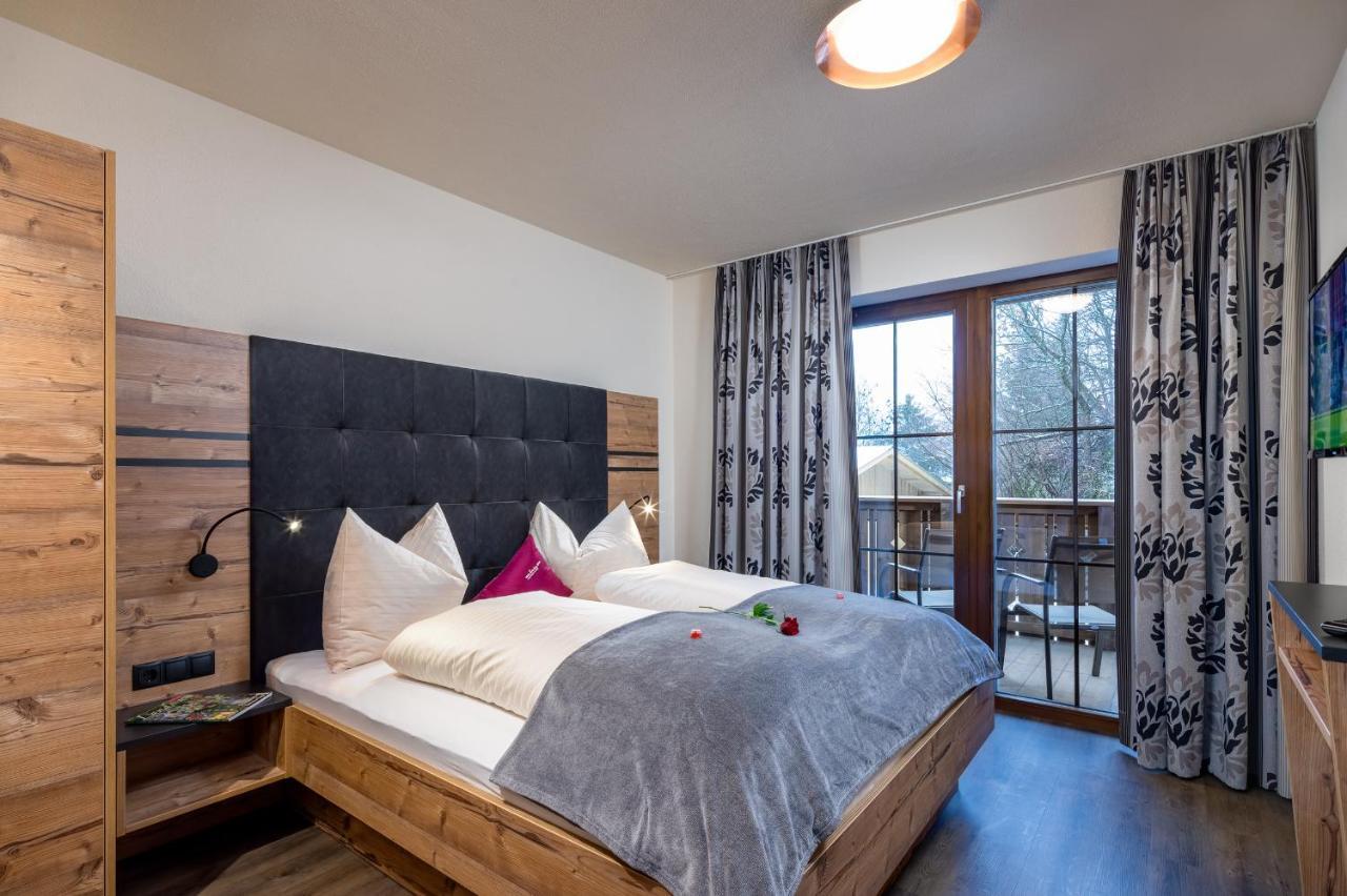 Alpin Chalet Am Burgsee 拉迪斯 外观 照片