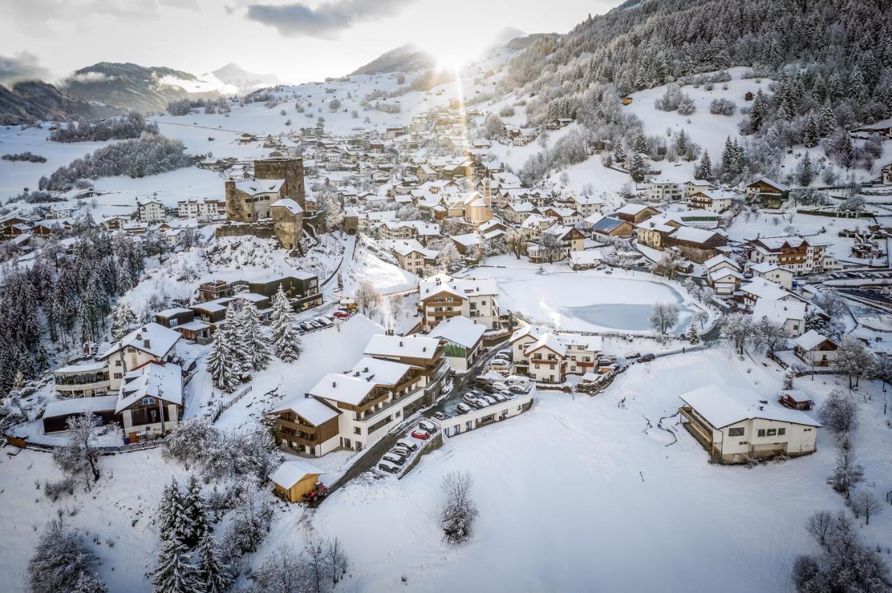 Alpin Chalet Am Burgsee 拉迪斯 外观 照片
